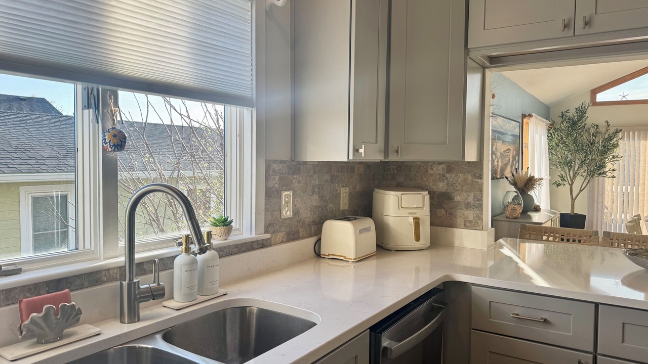 Photo of Kitchen in Colington Harbour