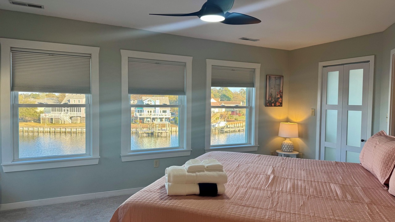 Photo of Bedroom in Colington Harbour