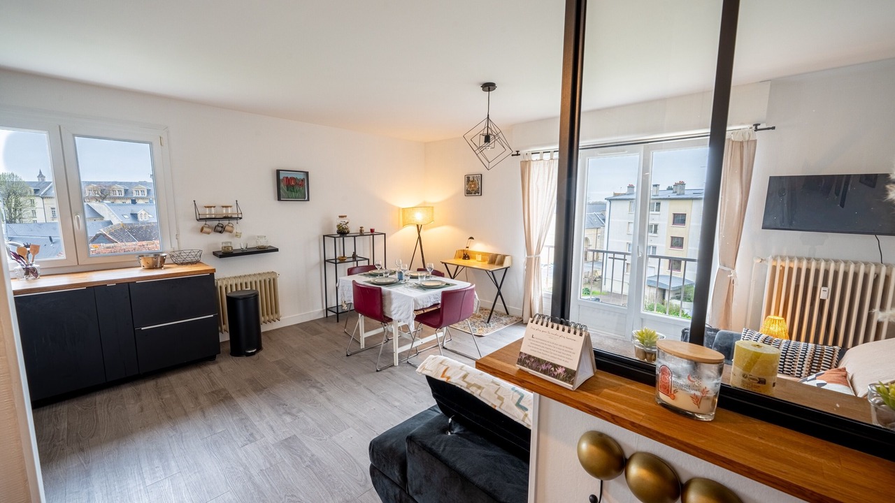 Photo of Livingroom in Saint-Ouen