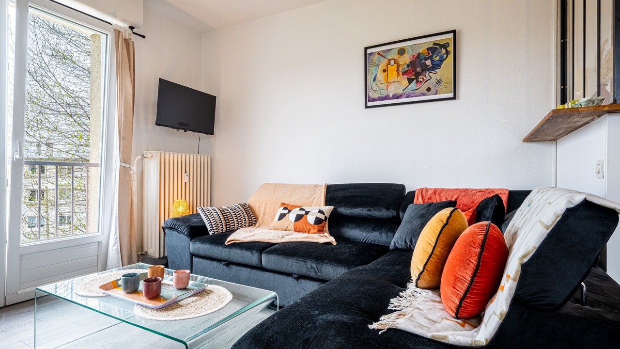 Photo of Livingroom in Saint-Ouen