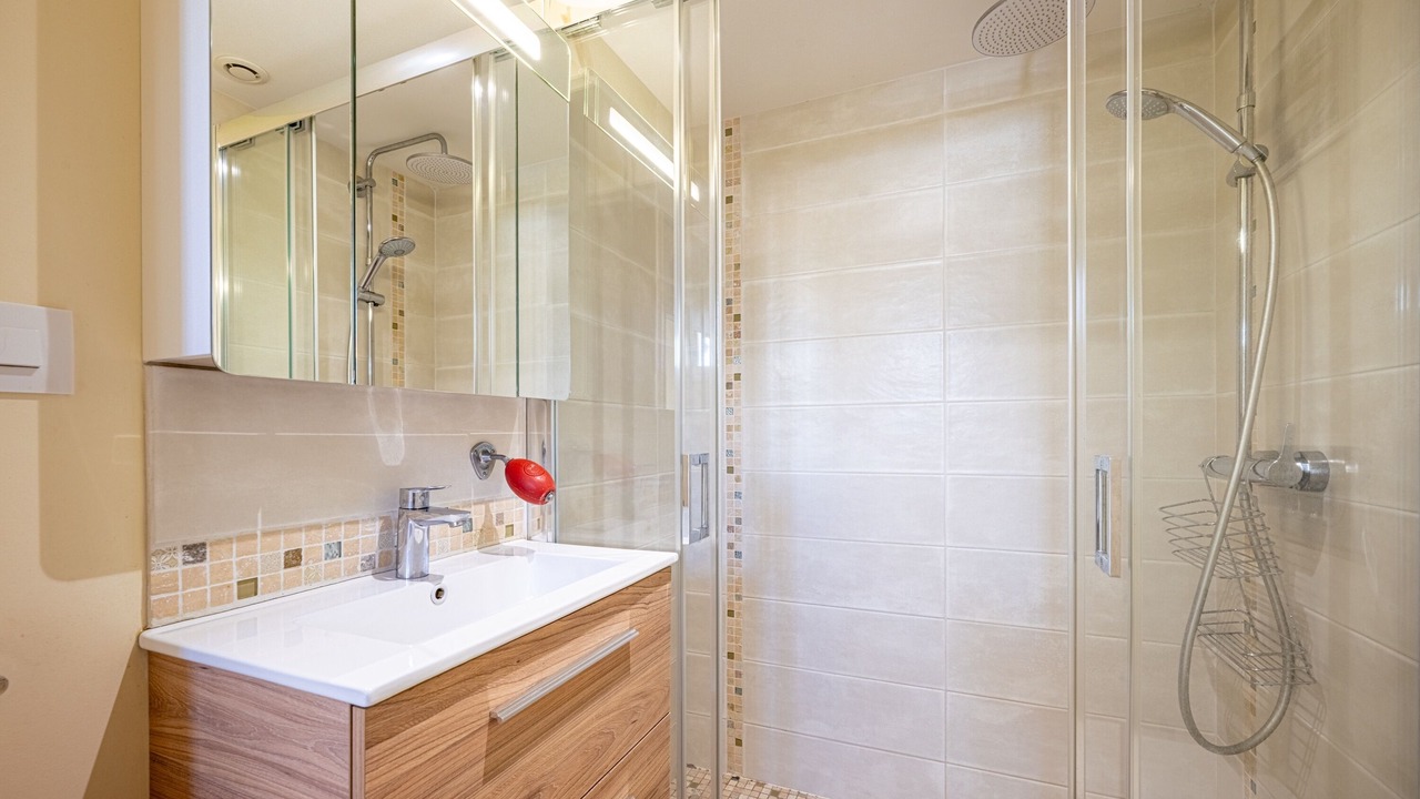 Photo of Bathroom in Lion-sur-Mer