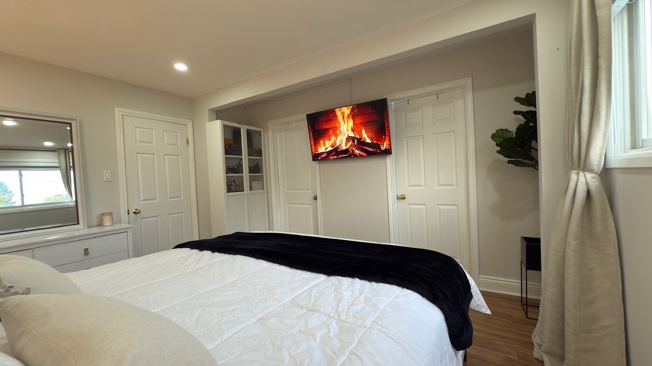 Photo of Bedroom in Durham Region