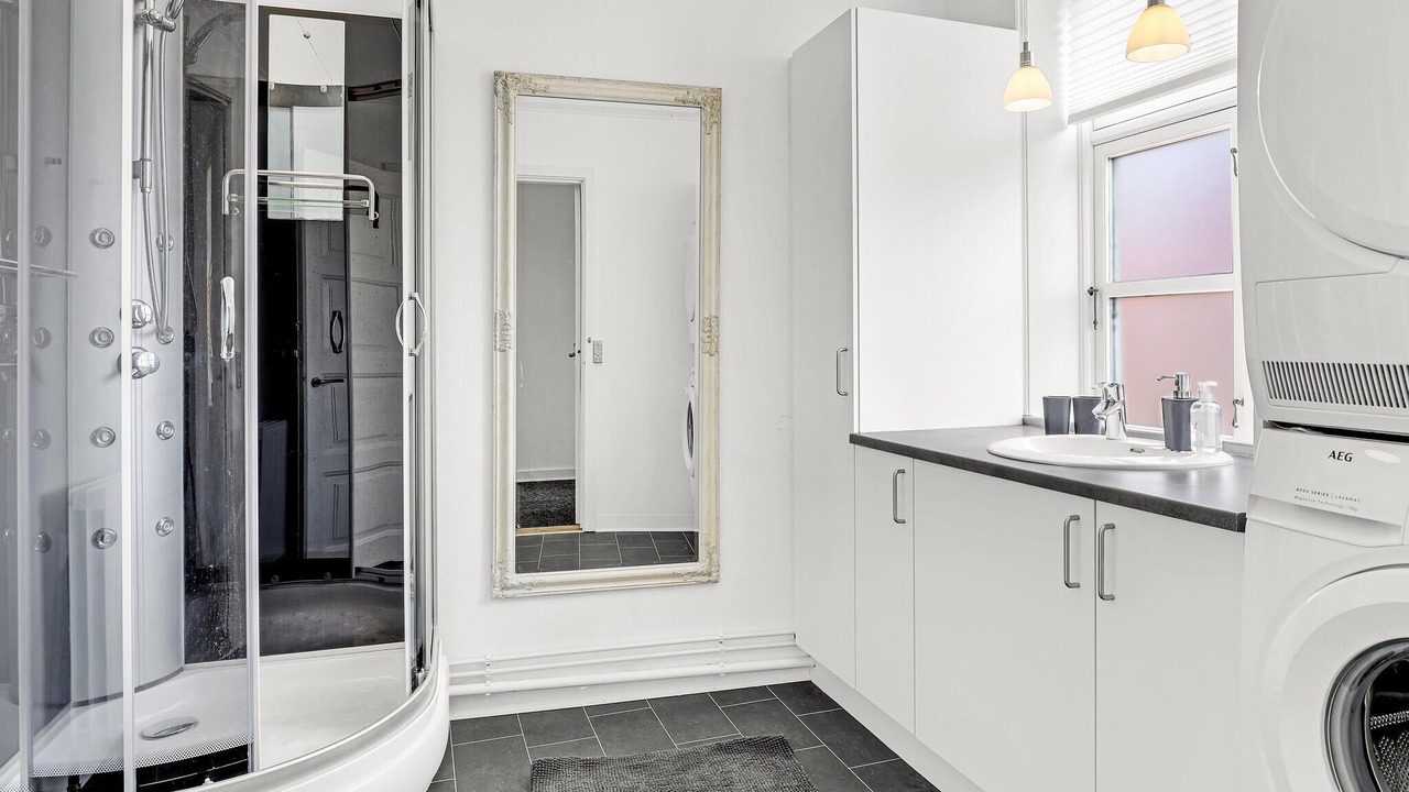 Photo of Bathroom in Ronne