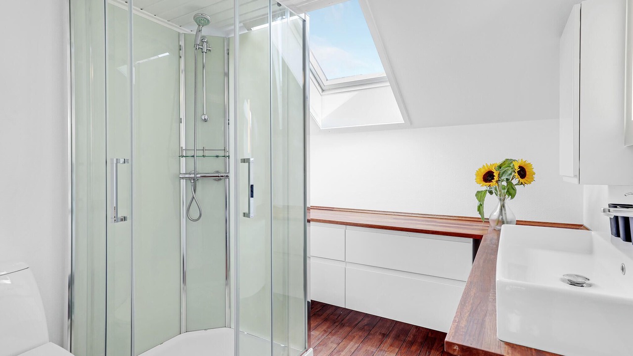 Photo of Bathroom in Ronne