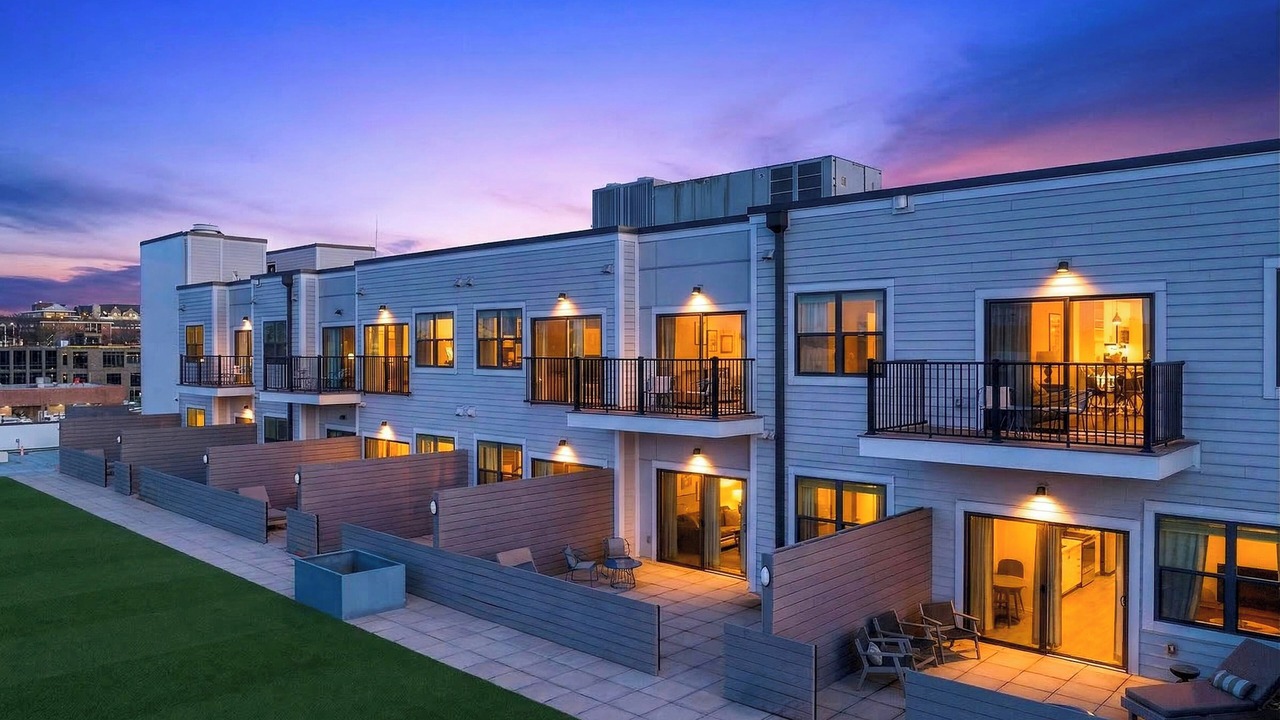 Photo of Outdoor in Hillsboro West End