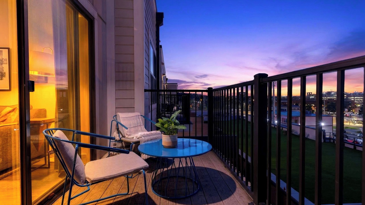 Photo of Patio Balcony in Hillsboro West End