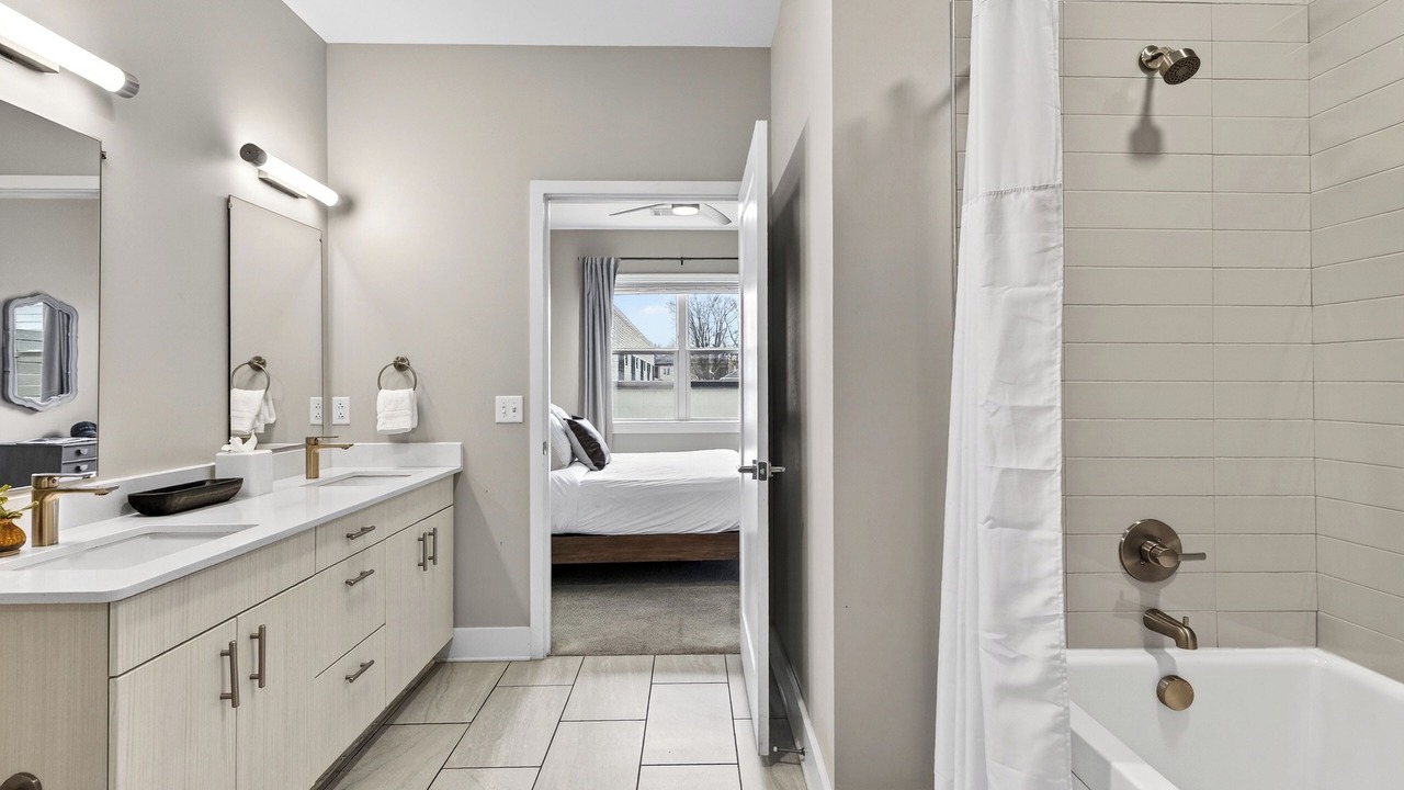 Photo of Bathroom in Hillsboro West End