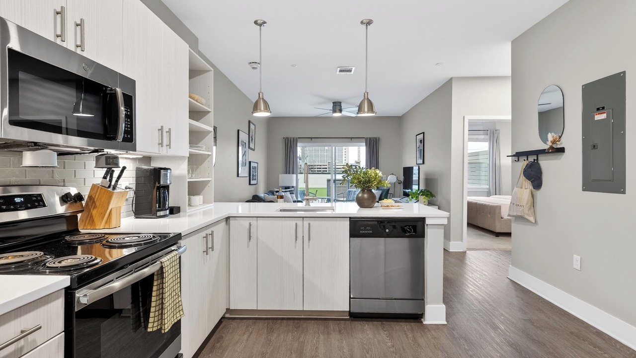 Photo of Kitchen in Hillsboro West End