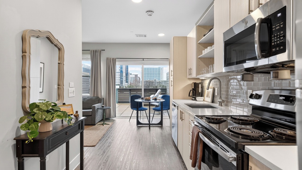 Photo of Kitchen in Hillsboro West End