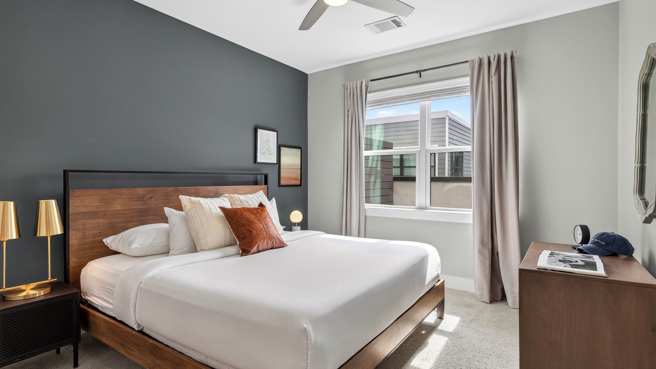 Photo of Bedroom in Hillsboro West End