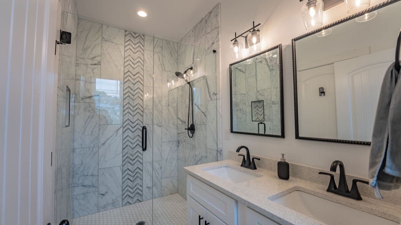 Photo of Bathroom in Eagan Park