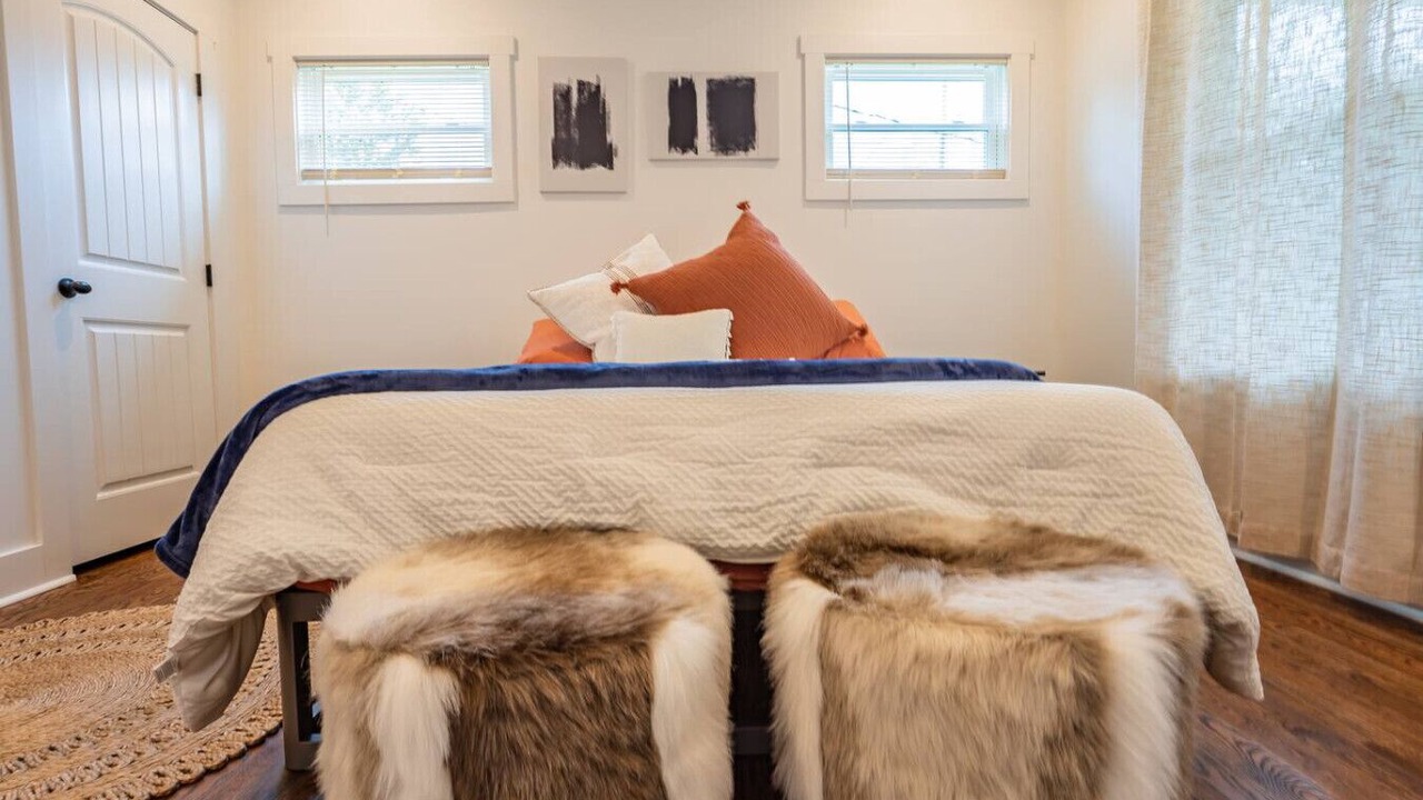 Photo of Bedroom in Eagan Park