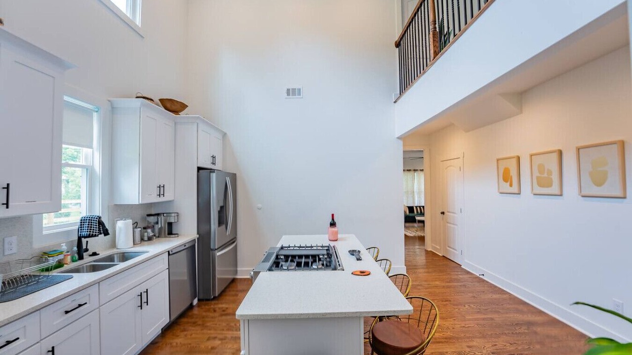 Photo of Kitchen in Eagan Park