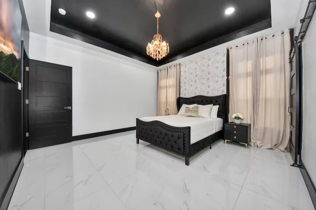 Photo of Bedroom in Northside