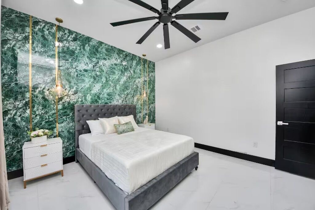 Photo of Bedroom in Northside