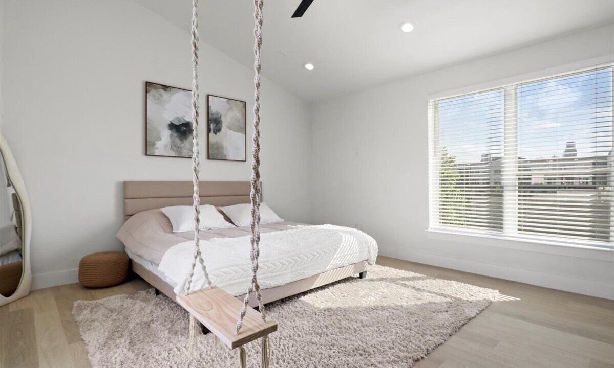 Photo of Bedroom in Old East Dallas