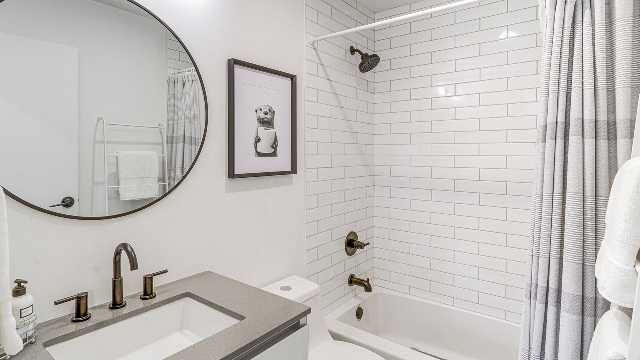 Photo of Bathroom in Prairie Village