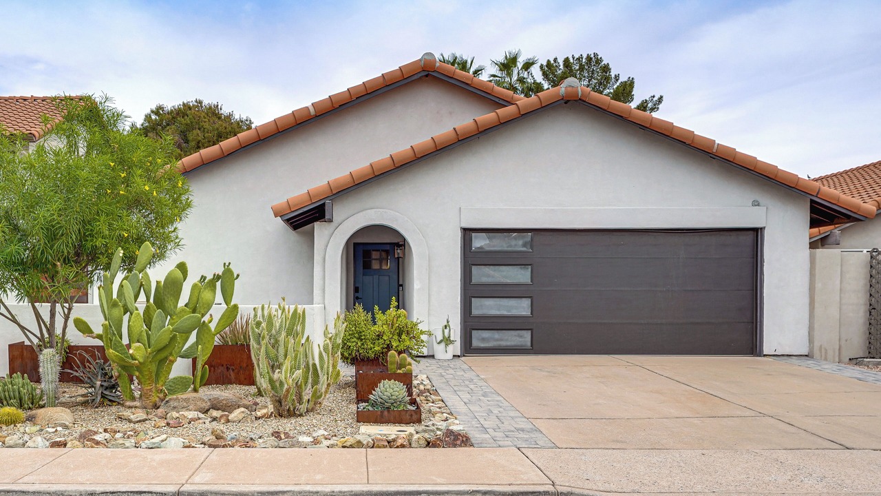 Photo of Outdoor in Dobson Ranch