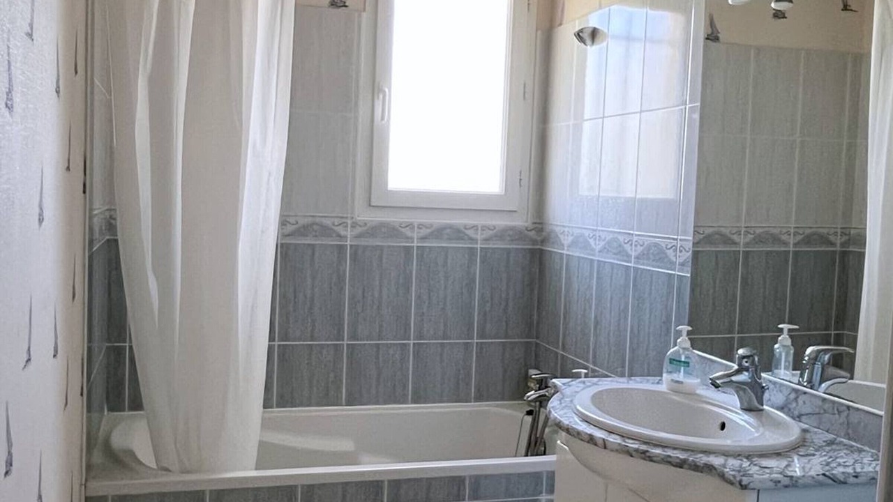 Photo of Bathroom in Torreilles