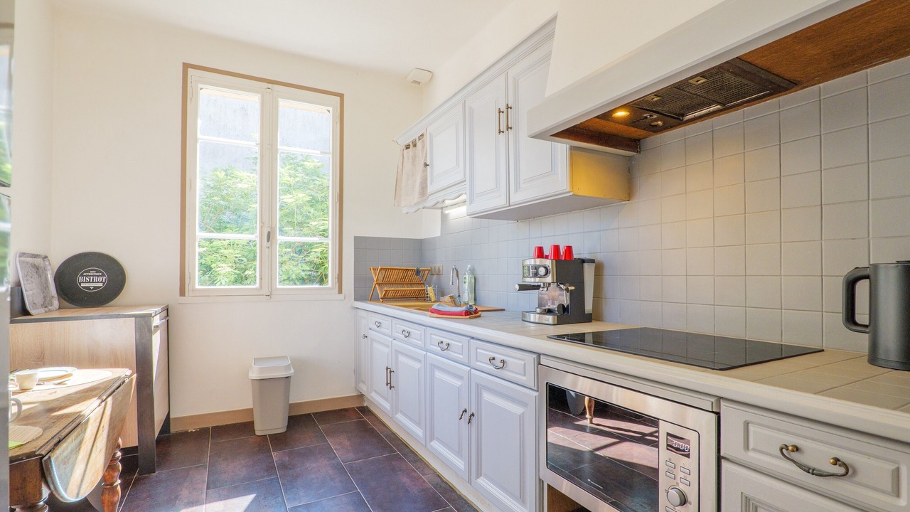 Photo of Kitchen in Joyeuse