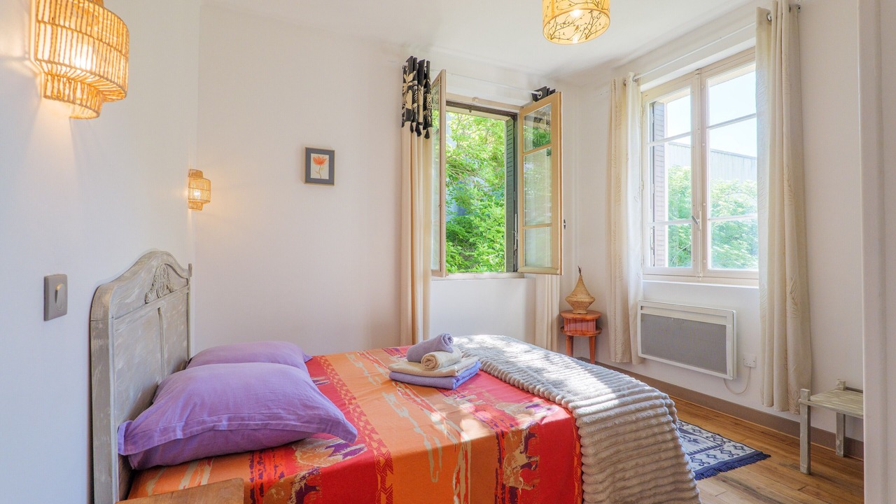 Photo of Bedroom in Joyeuse
