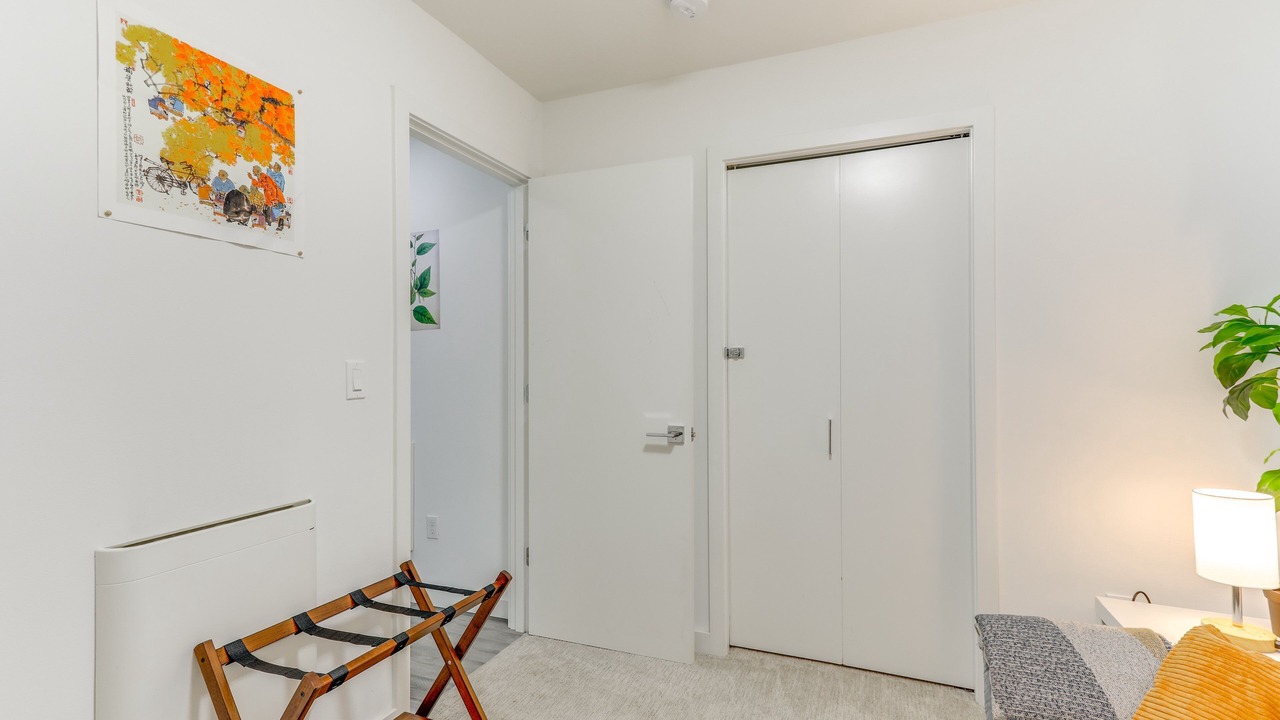 Photo of Livingroom in North Queen Anne