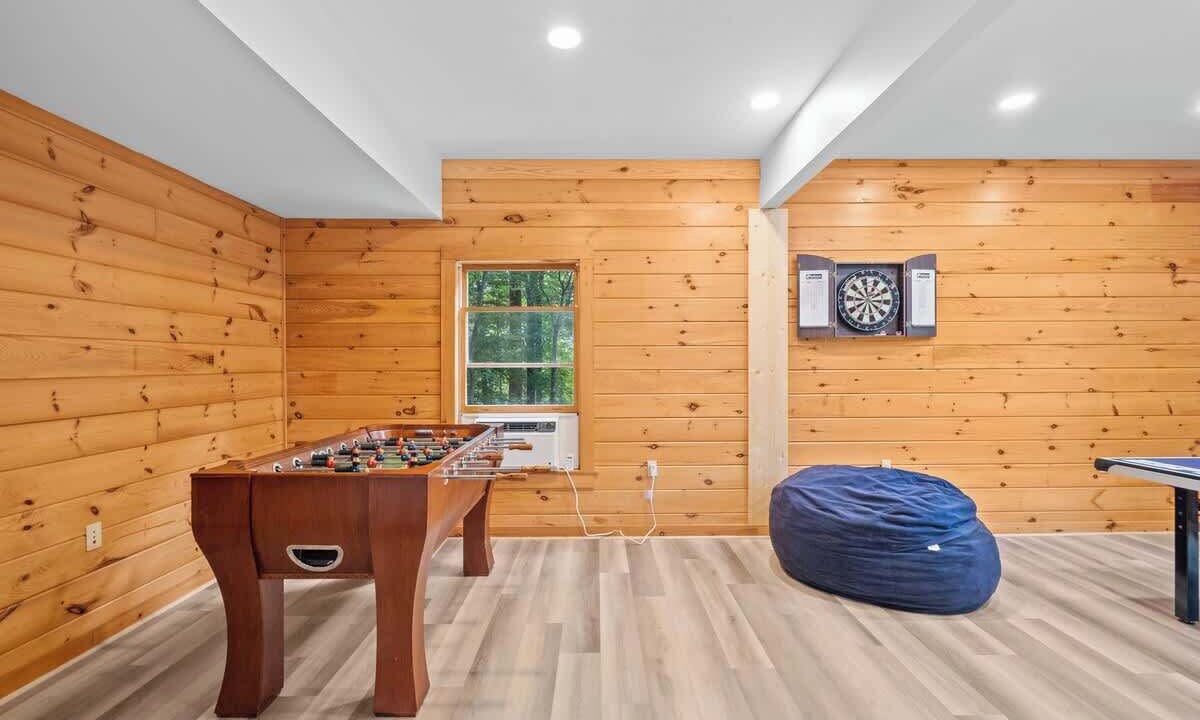 Photo of Bedroom in Black Mountain