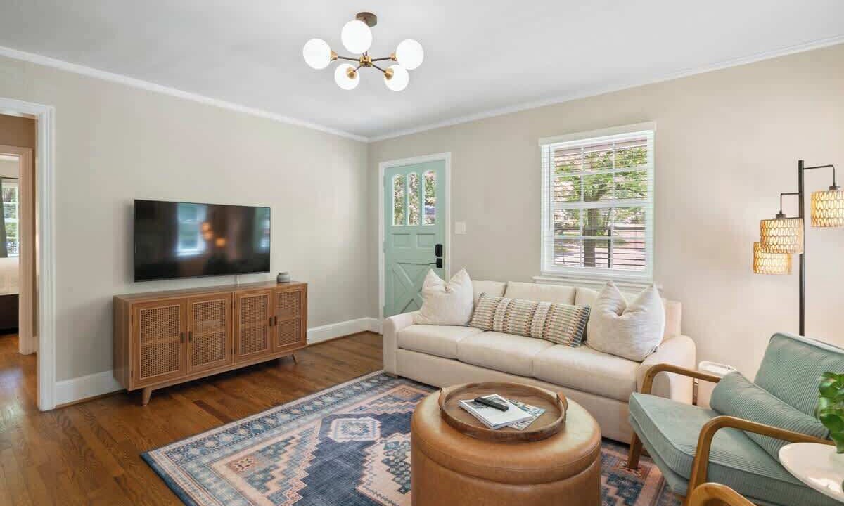 Photo of Bedroom in Enderly Park