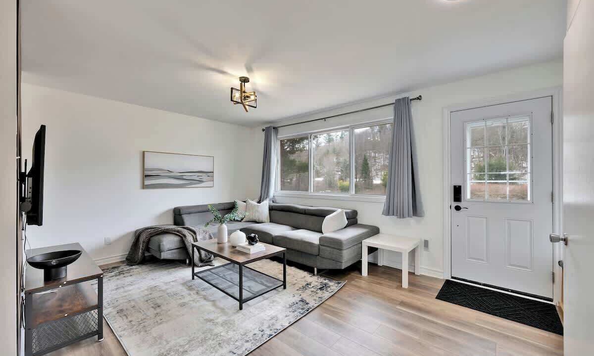 Photo of Livingroom in Greater Madawaska