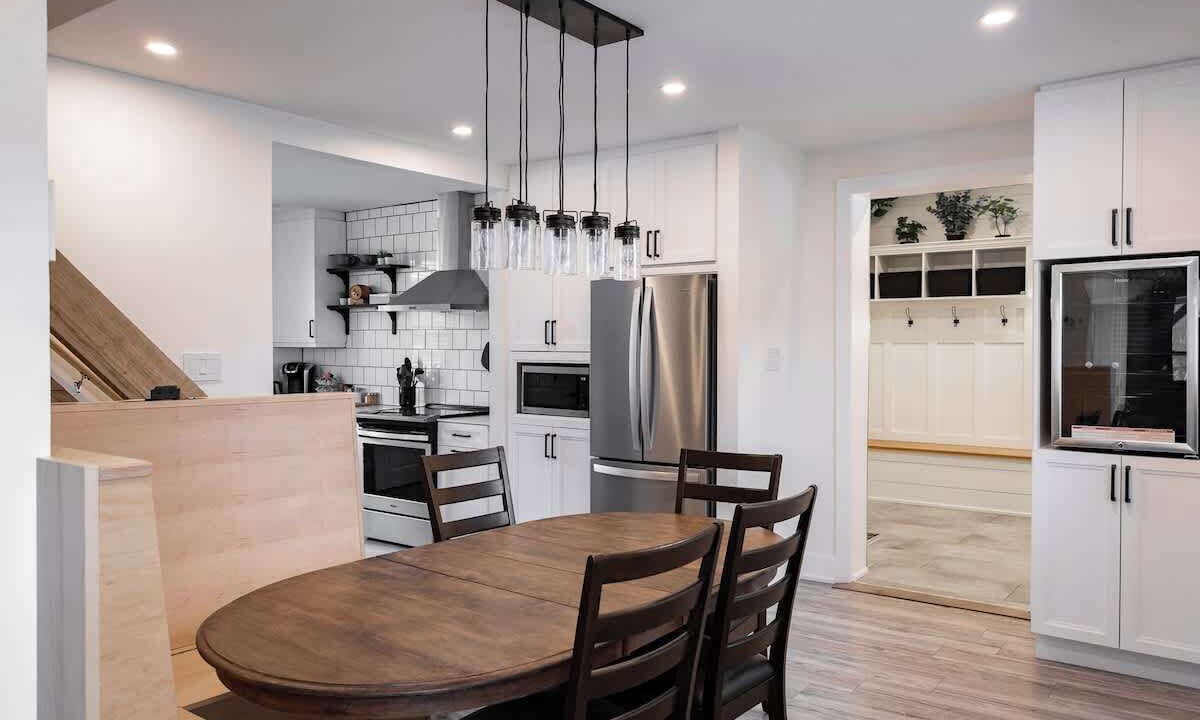 Photo of Kitchen in Calabogie