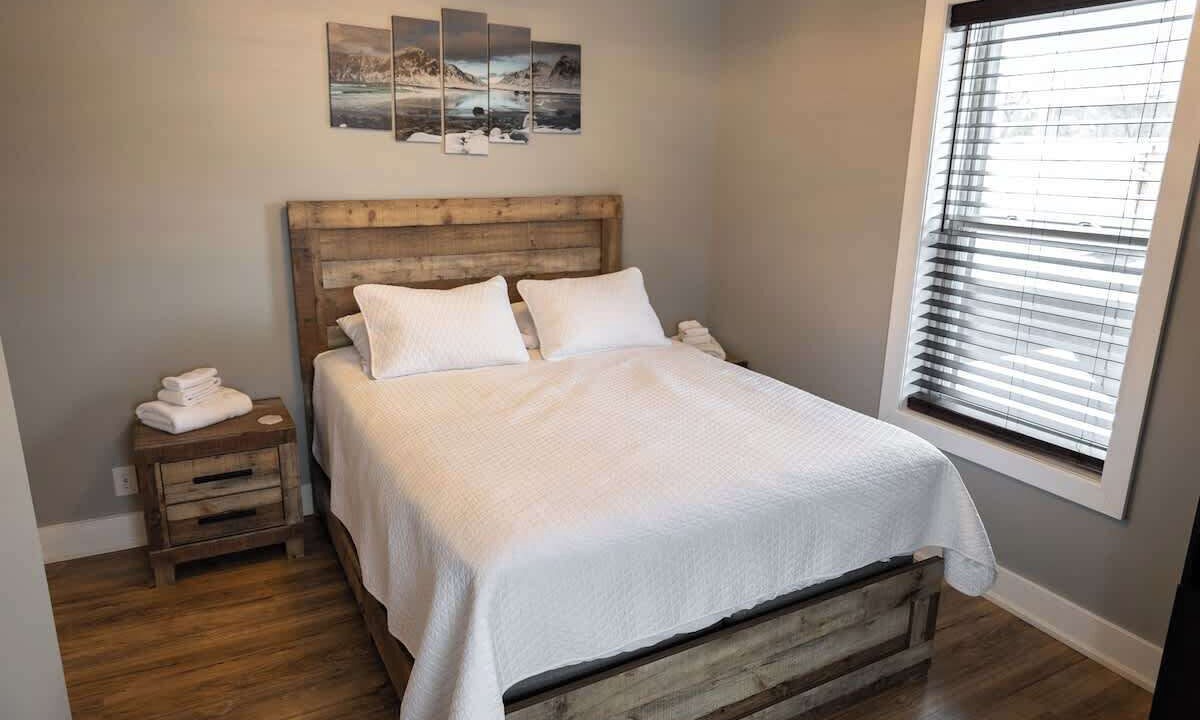 Photo of Bedroom in Calabogie