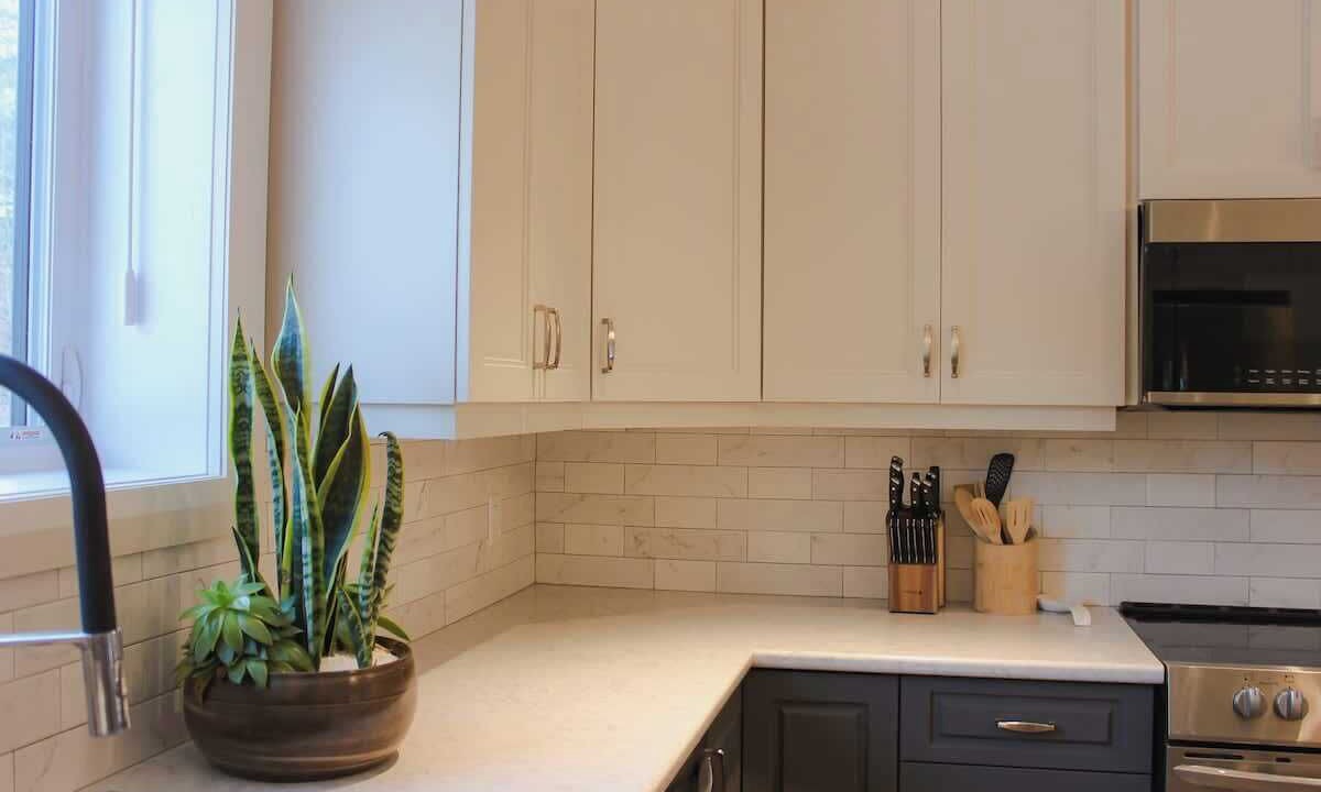 Photo of Kitchen in Calabogie