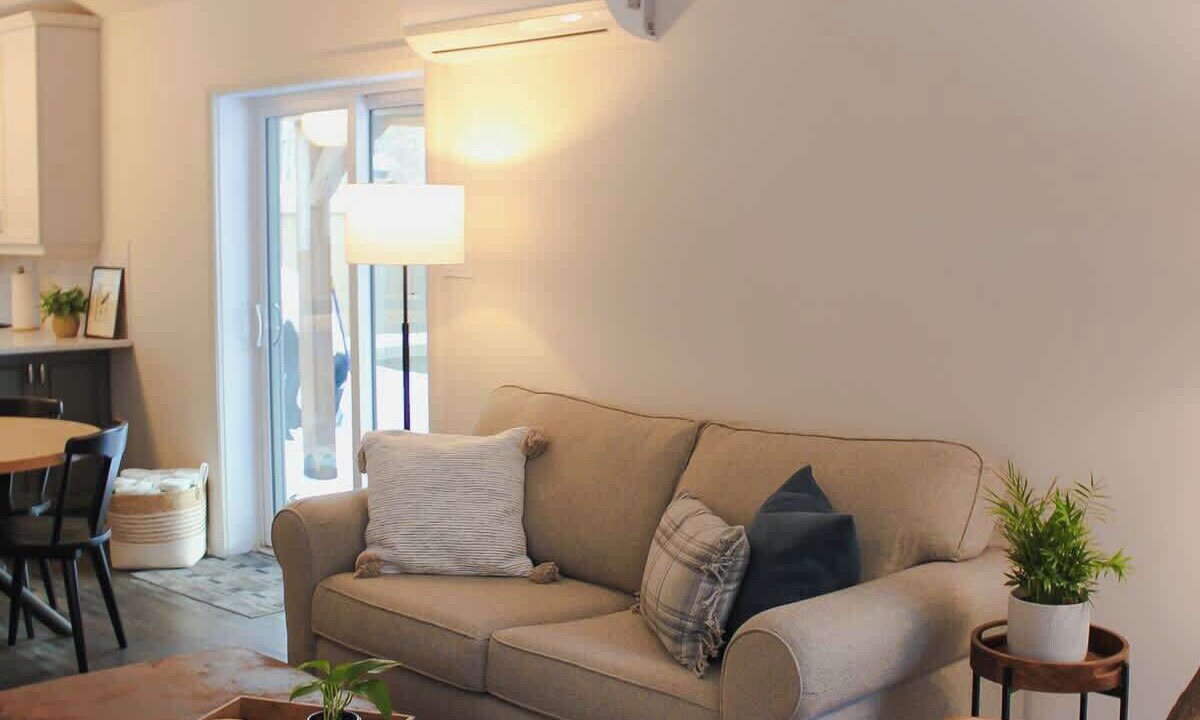Photo of Livingroom in Calabogie