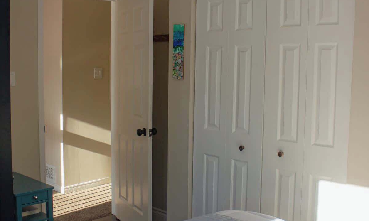 Photo of Bedroom in Calabogie