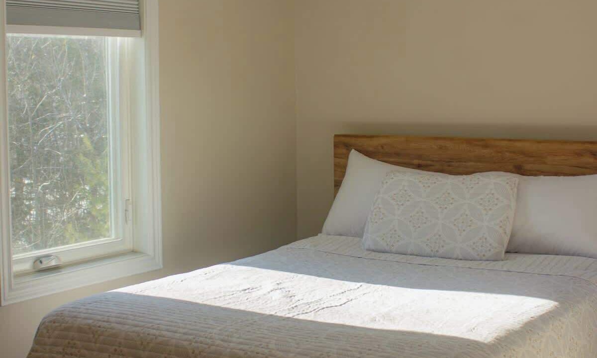 Photo of Bedroom in Calabogie