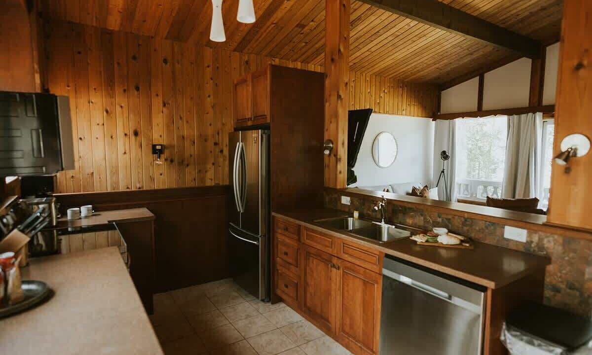 Photo of Kitchen in Calabogie