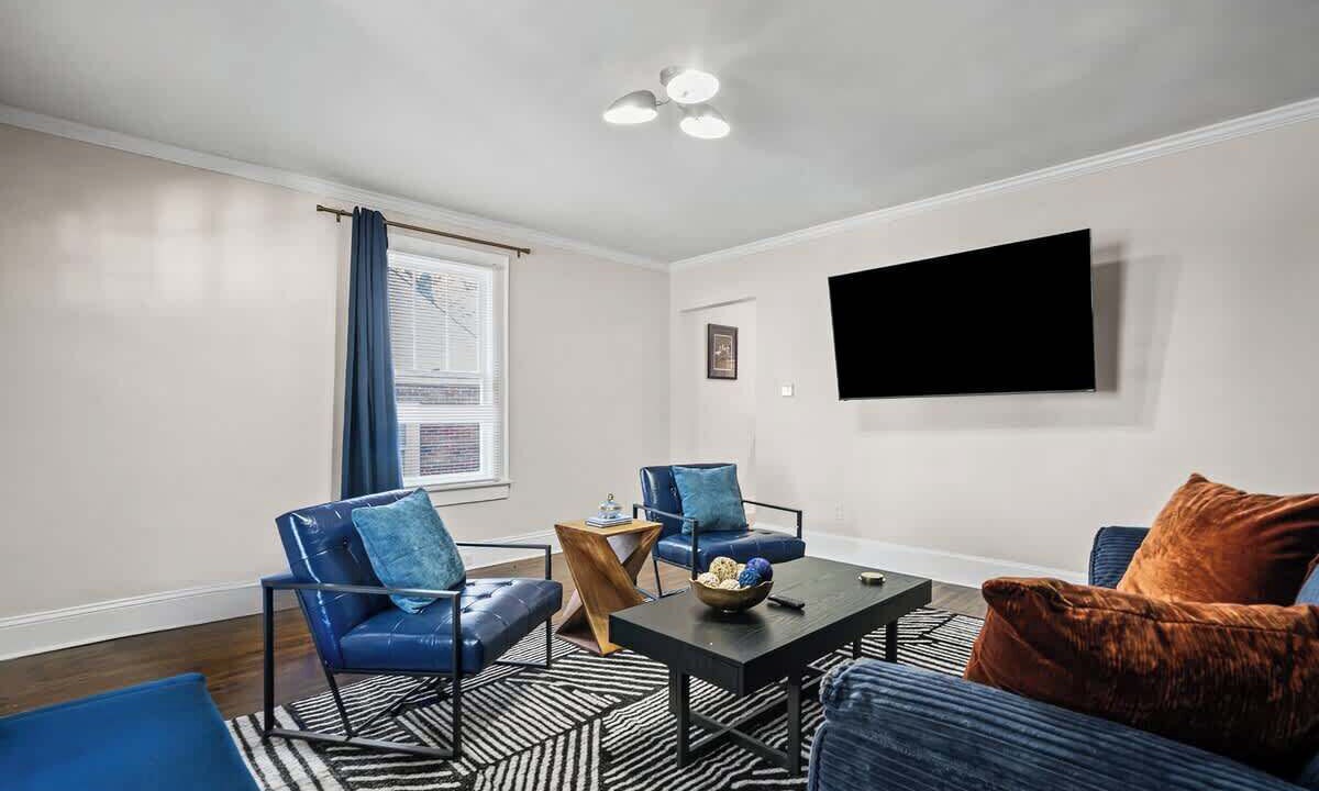 Photo of Livingroom in Enderly Park