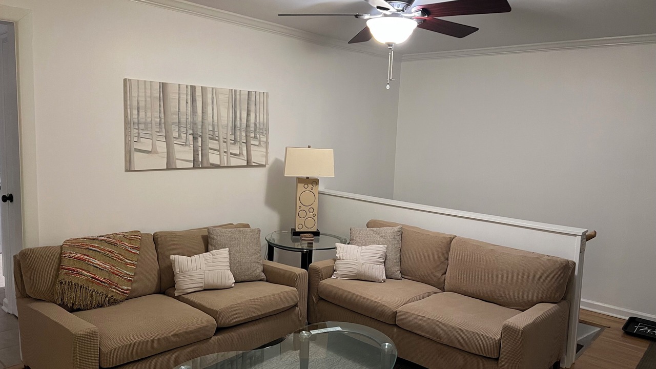 Photo of Livingroom in Webster Crossing