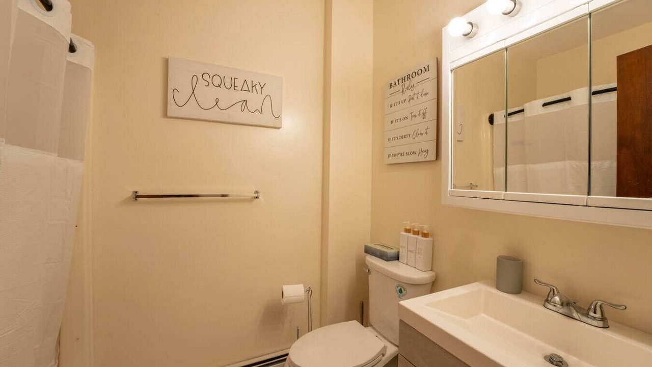 Photo of Bathroom in Highland Falls