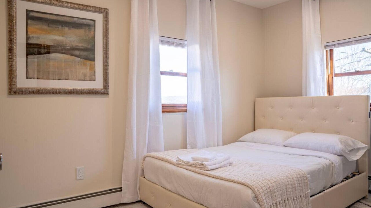 Photo of Bedroom in Highland Falls