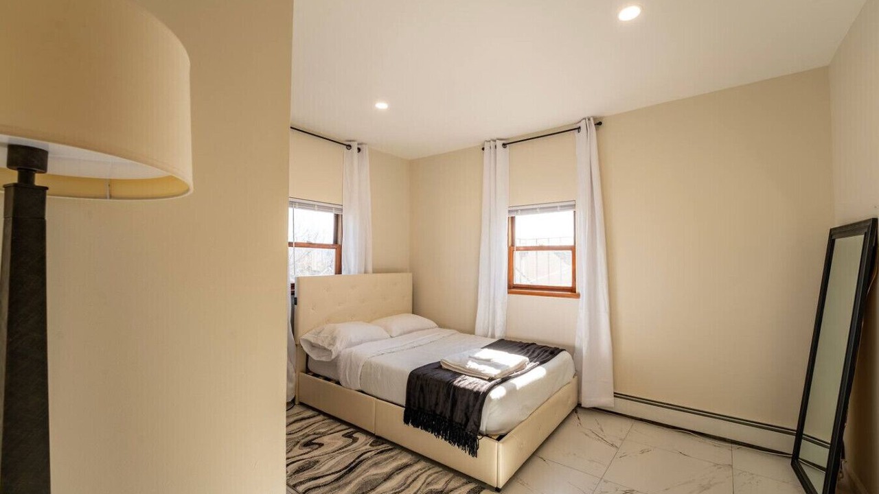 Photo of Bedroom in Highland Falls