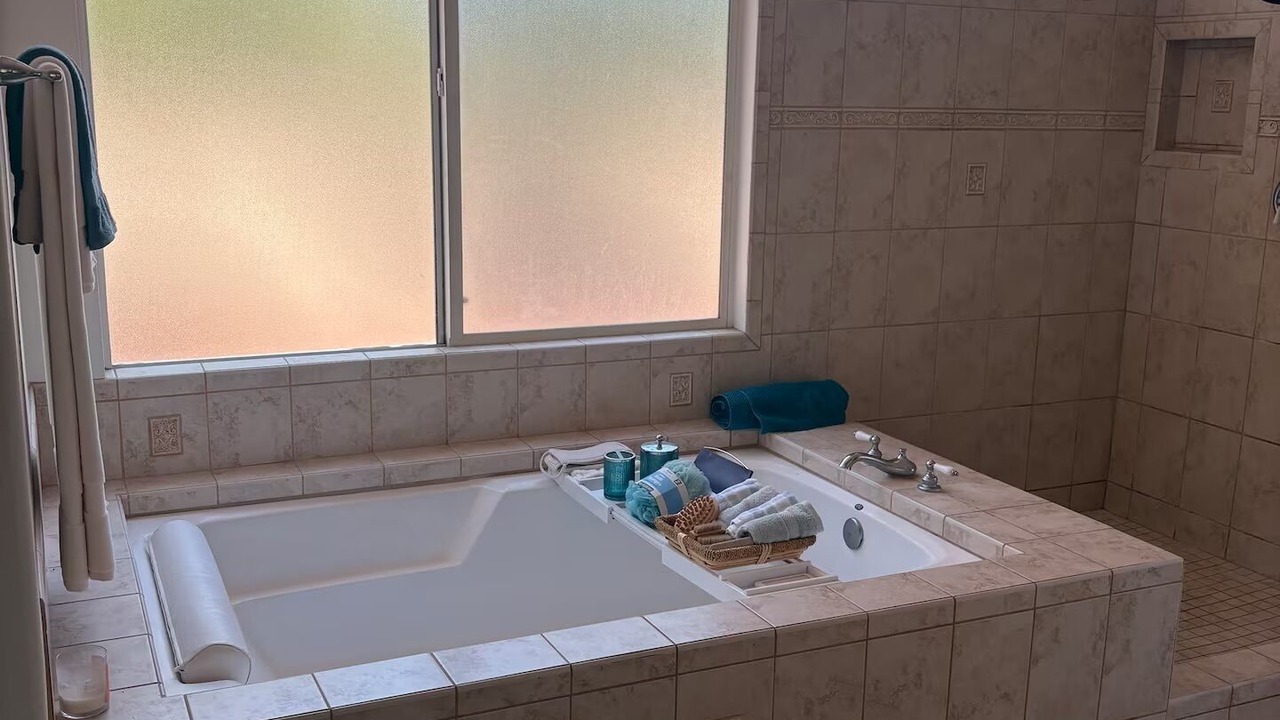 Photo of Bathroom in Corona