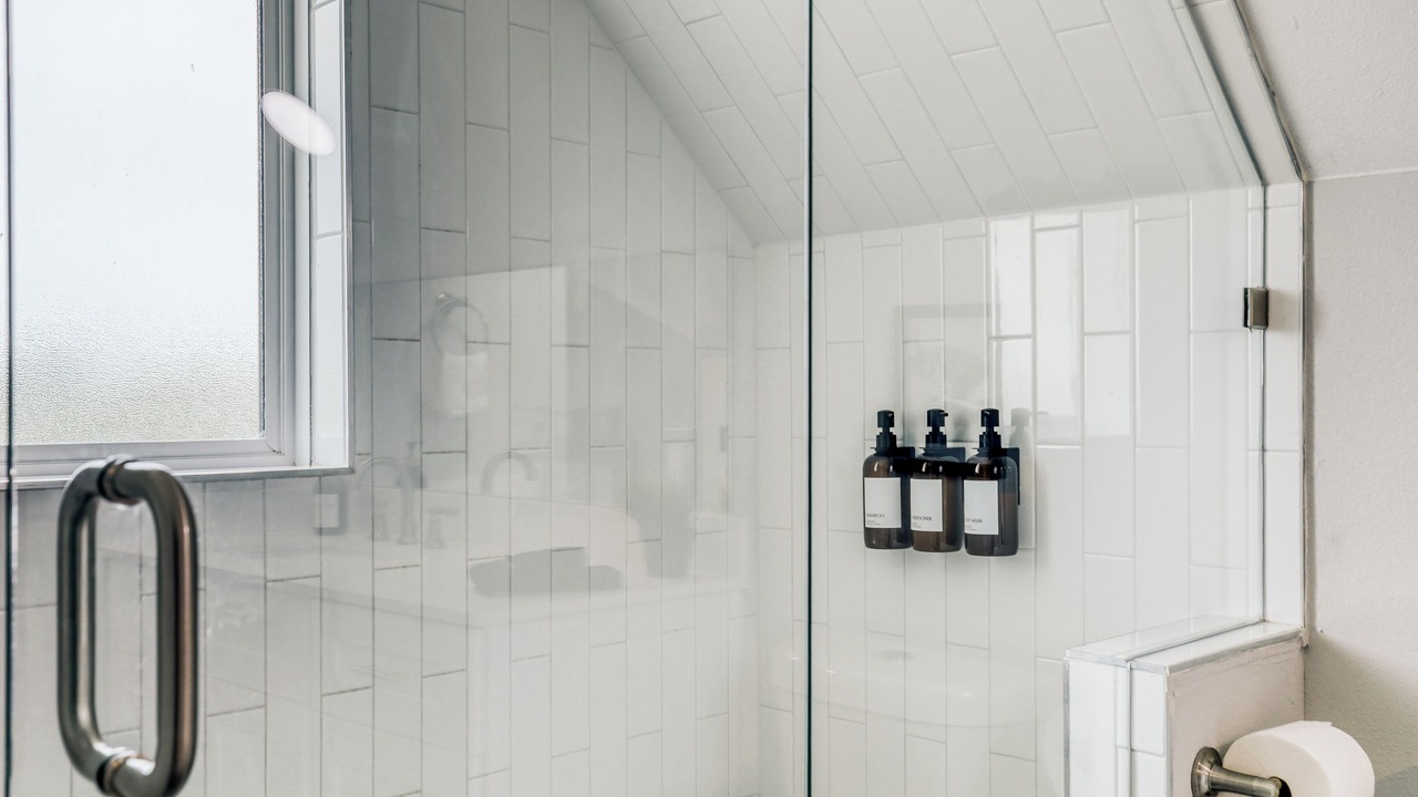 Photo of Bathroom in University Hills and Windsor Park