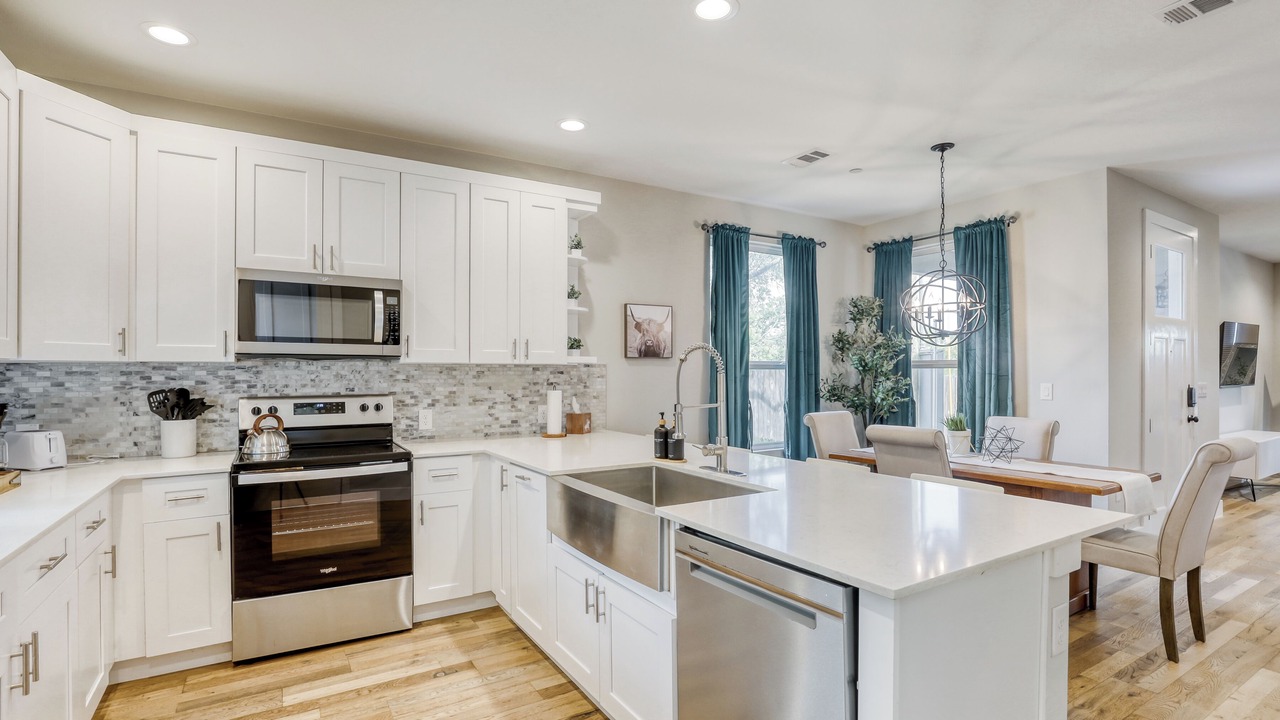 Photo of Kitchen in University Hills and Windsor Park