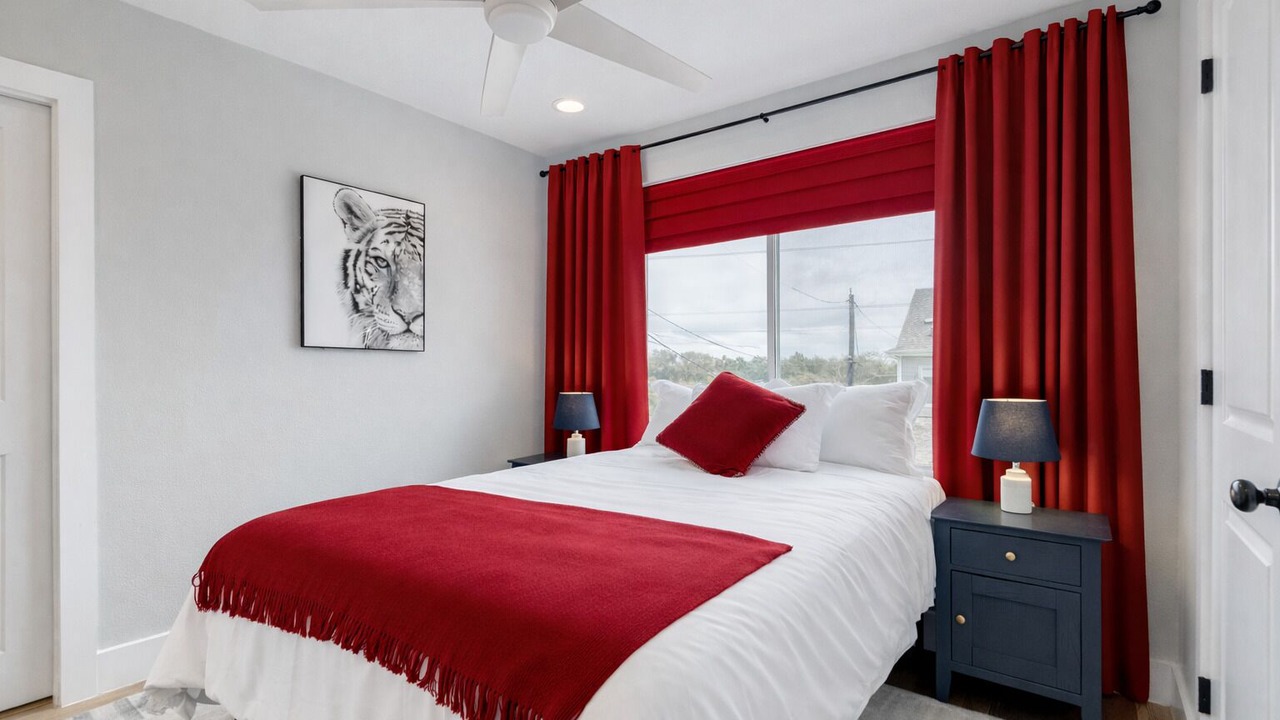 Photo of Bedroom in University Hills and Windsor Park