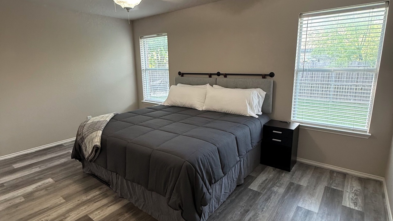 Photo of Bedroom in South Arlington