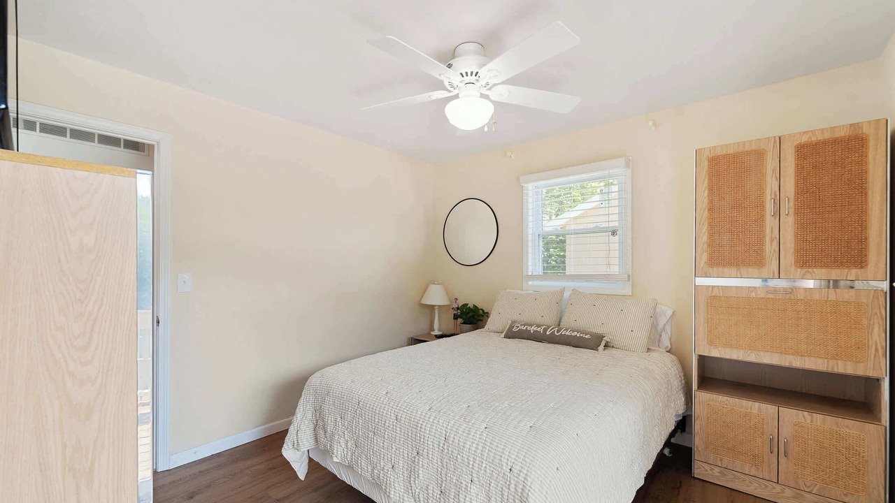 Photo of Bedroom in Linn Creek