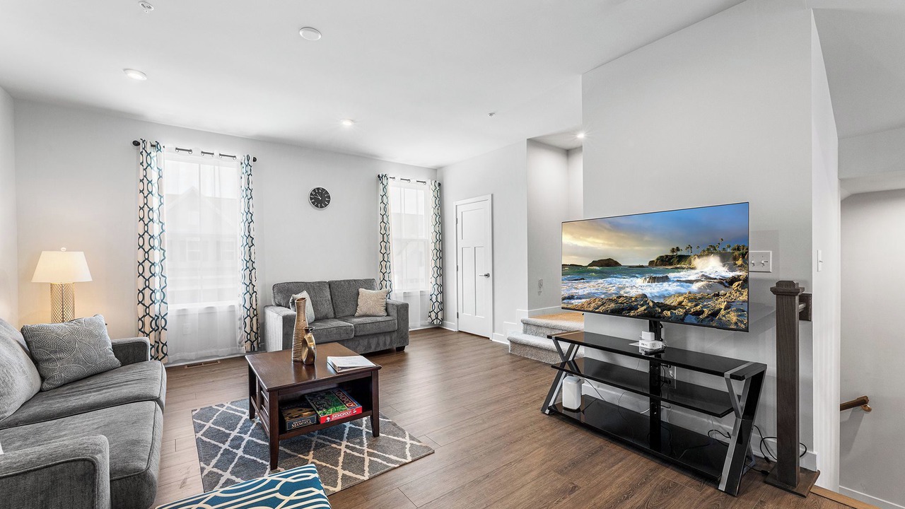 Photo of Livingroom in Bayside