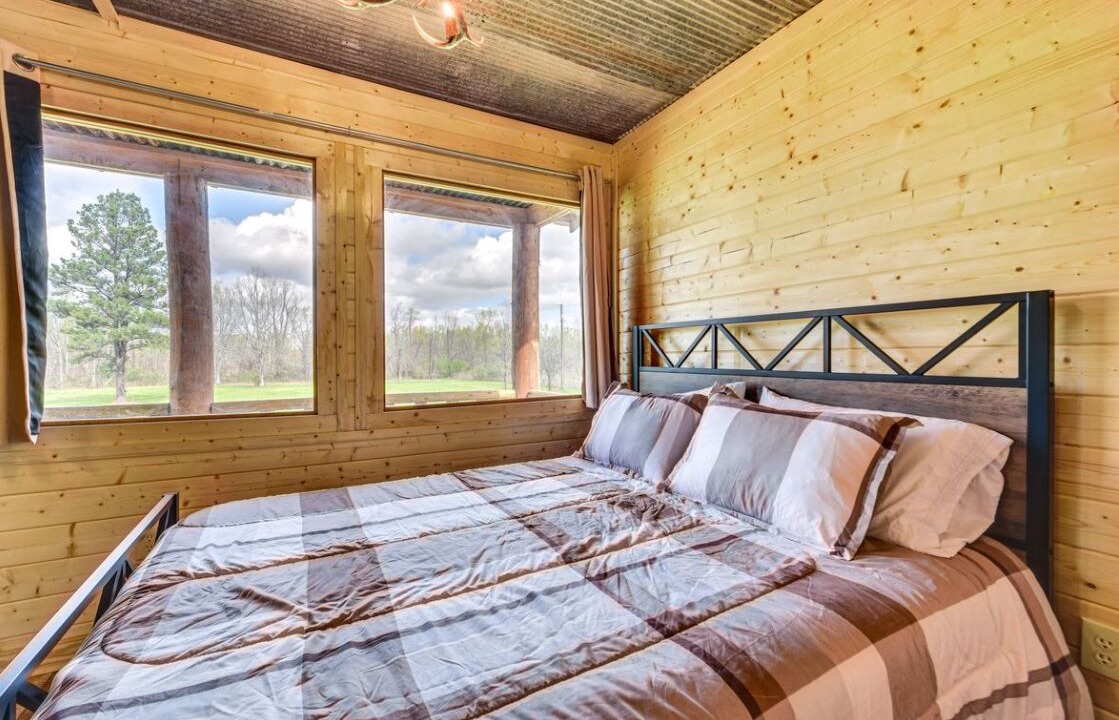 Photo of Bedroom in Marksville