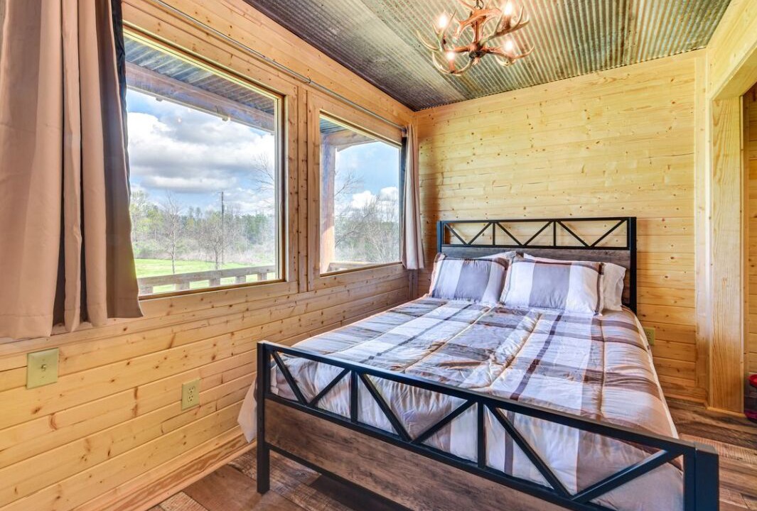 Photo of Bedroom in Marksville